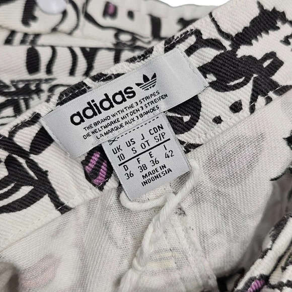 Adidas  x Fiorucci Highlight Shorts Size Small Abstract Art Denim Snap Sides - Picture 8 of 12